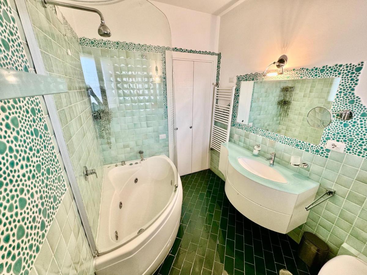 Seaside Suite Civitavecchia Exterior foto